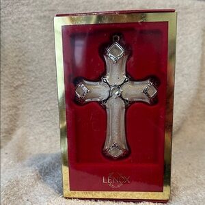 Lenox Silver-Plated Holiday Cross
